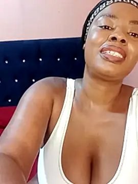 Luciouslips00 online show from 02-04-26, 06:25