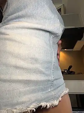 AndyFire69 online show from 12-05-25, 03:54