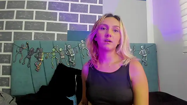Alterego1   online show from 10-21-25, 11:31
