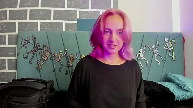 Alterego1   online show from 10-24-25, 11:42