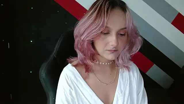 Alterego1   online show from 09-18-25, 11:57