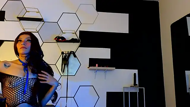 haileycat online show from 02-21-25, 04:40