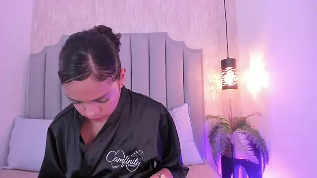 Alahia Baiter online show from 03-02-25, 03:19