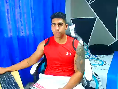 Snapshot of astrom_greyy chatting on 10-01-25, 02:54 astrom greyy online show from 10-01-25, 02:54