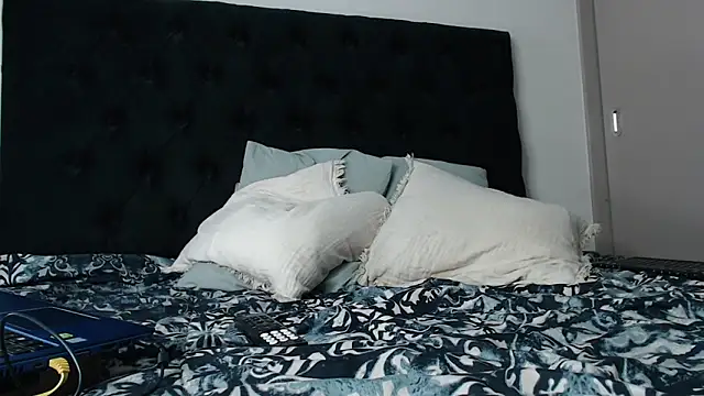 jonhklleyn online show from 09-08-25, 08:30