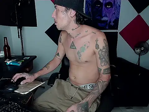 patrik tattoo  online show from 09-30-25, 05:02