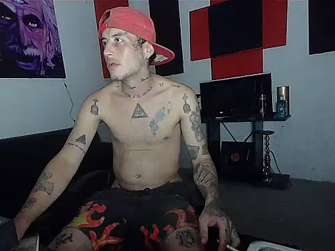 patrik tattoo  online show from 04-14-26, 01:54