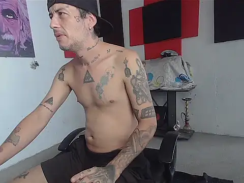 patrik tattoo  online show from 05-07-26, 05:49