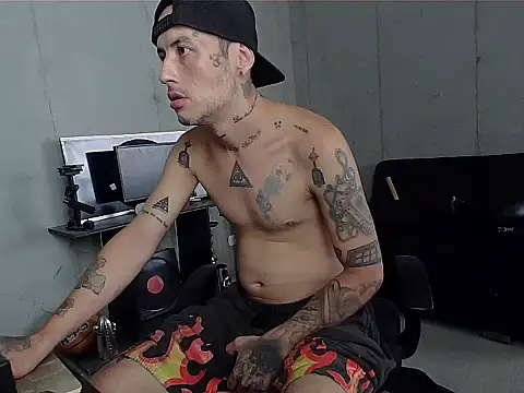 patrik tattoo  online show from 02-22-26, 12:29