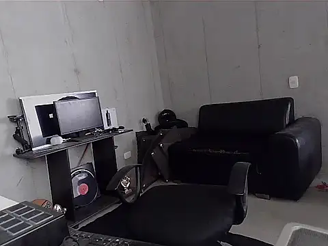 patrik tattoo  online show from 02-08-26, 05:10