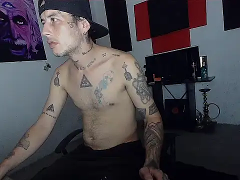 patrik tattoo  online show from 04-23-26, 04:41