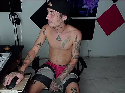 patrik tattoo  online show from 10-17-25, 02:37