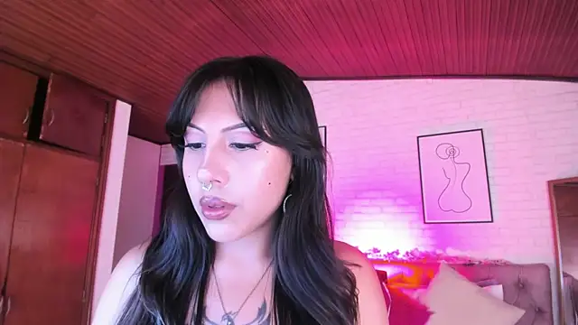 Snapshot of Kitty_Pam chatting on 06-11-26, 12:32 Kitty Pam online show from 06-11-26, 12:32