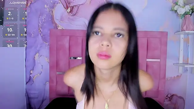 LizzMartin online show from 09-27-25, 07:09