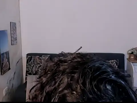 alinabozz1 online show from 06-20-26, 05:01