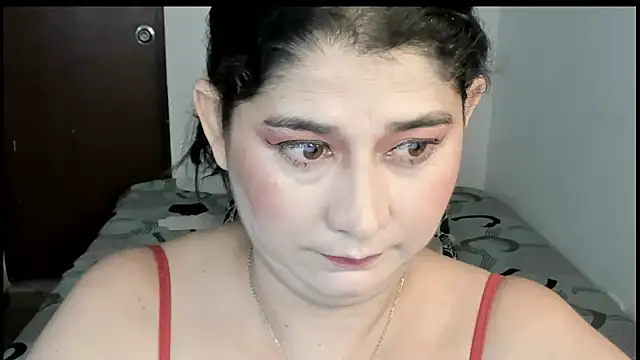 alinabozz1 online show from 07-12-26, 02:56