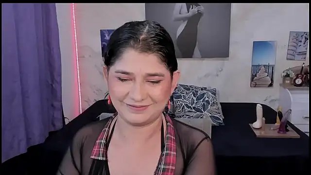 alinabozz1 online show from 07-21-26, 04:58