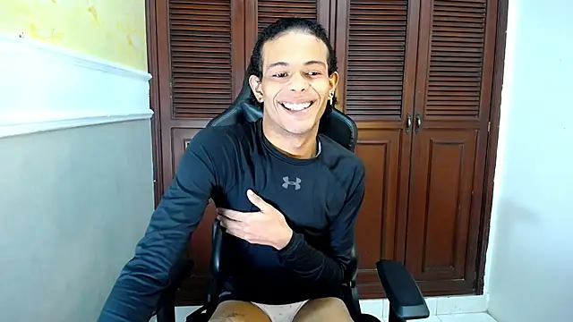 Snapshot of rose_Skinny_ chatting on 10-07-25, 12:44 rose Skinny  online show from 10-07-25, 12:44