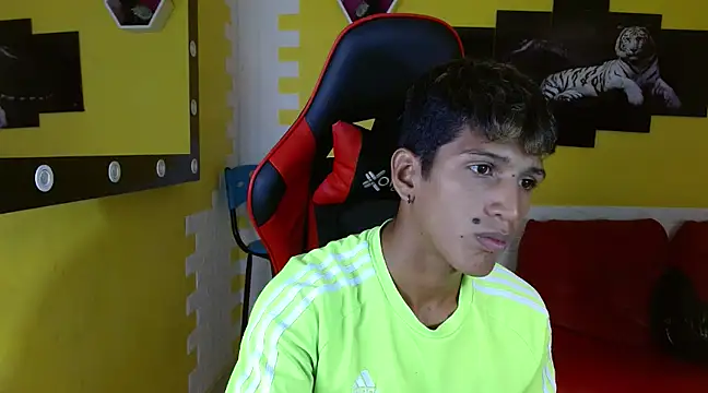 mau elixxx online show from 01-31-25, 02:04