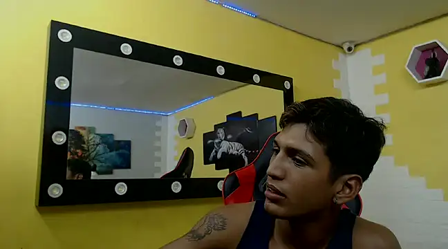 mau elixxx online show from 01-14-25, 09:02