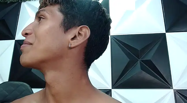 mau elixxx online show from 02-04-25, 12:44