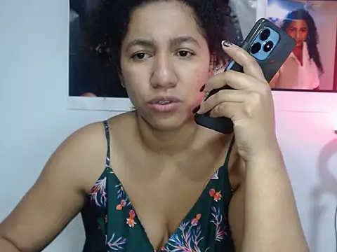 bellacrespalatina online show from 10-12-25, 10:33
