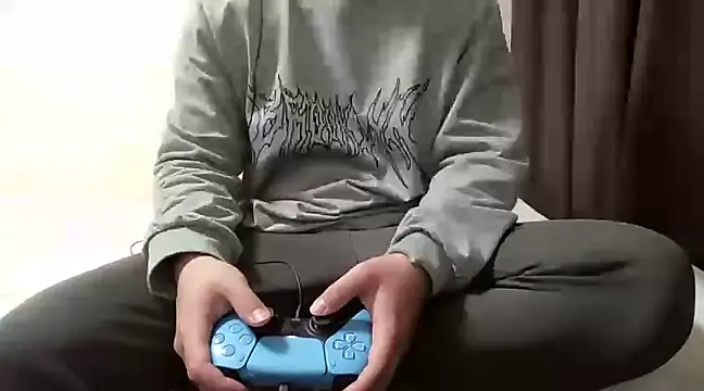 YU-KI00 online show from 03-12-25, 04:51