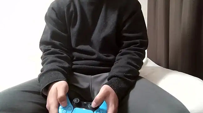 YU-KI00 online show from 03-09-25, 03:54