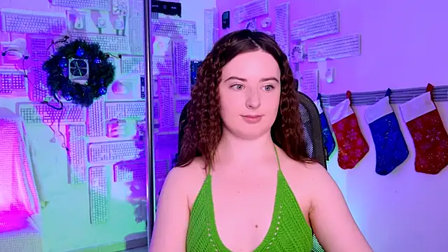 AnnTerry  online show from 12-14-25, 08:31