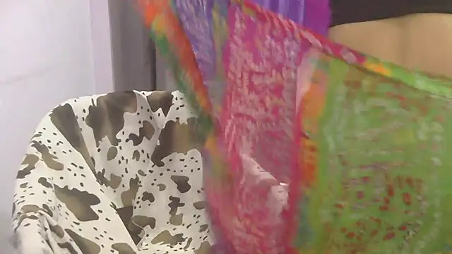 Snapshot of cutie-taara chatting on 09-14-25, 04:24 cutie-taara online show from 09-14-25, 04:24