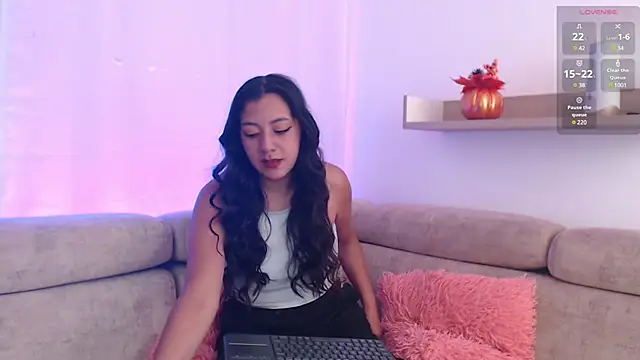 Snapshot of Paulis_gh chatting on 02-15-25, 12:22 Paulis gh online show from 02-15-25, 12:22