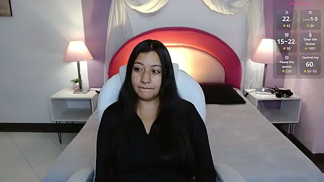 Snapshot of Paulis_gh chatting on 10-08-25, 12:39 Paulis gh online show from 10-08-25, 12:39