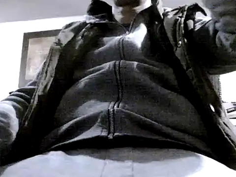 Snapshot of frank32love chatting on 12-04-24, 03:26 frank32love online show from 12-04-24, 03:26