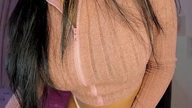 Amiirra  online show from 03-26-26, 11:02