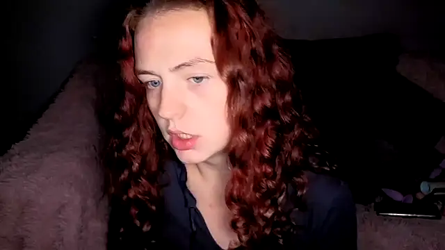 ENGLISHEMILY 69 online show from 10-19-25, 07:49