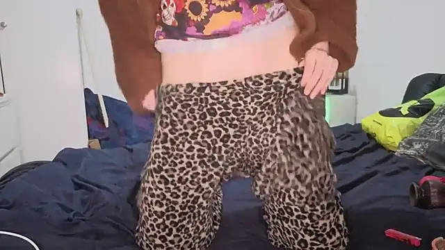 ENGLISHEMILY 69 online show from 03-15-26, 03:57