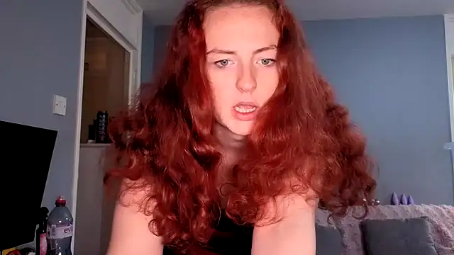 ENGLISHEMILY 69 online show from 10-10-25, 10:16