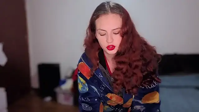 ENGLISHEMILY 69 online show from 01-13-26, 04:55