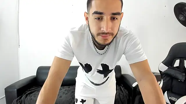 JuanDiegoKing online show from 03-09-25, 01:48