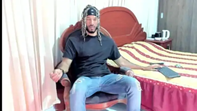 KarlMarley1 online show from 02-26-26, 09:09