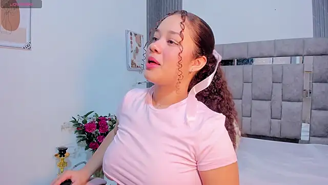 zulyjones online show from 12-05-25, 12:37