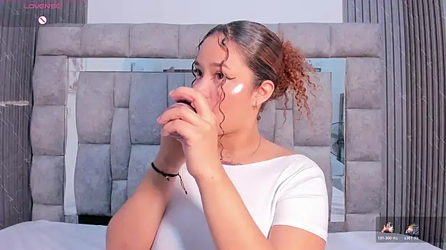 zulyjones online show from 11-06-25, 12:09