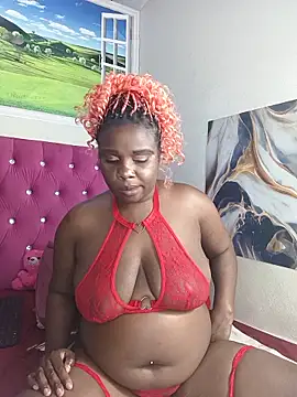 Snapshot of SexinessBae chatting on 05-13-26, 12:39 SexinessBae online show from 05-13-26, 12:39