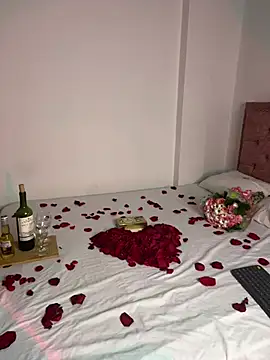 Snapshot of EmySofia chatting on 02-15-26, 05:08 EmySofia online show from 02-15-26, 05:08