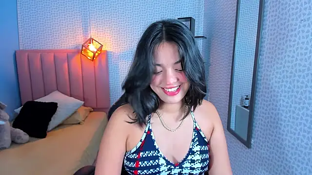 DENISERICHARD2 online show from 10-22-25, 12:37