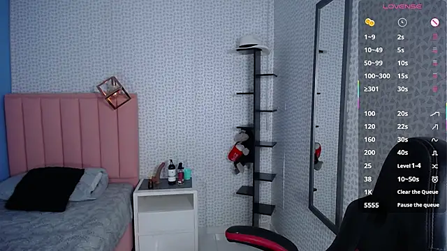 DENISERICHARD2 online show from 10-09-25, 12:28