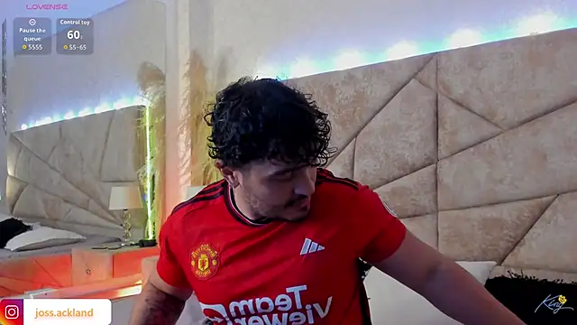 Snapshot of JossAckland chatting on 03-01-26, 07:14 JossAckland online show from 03-01-26, 07:14