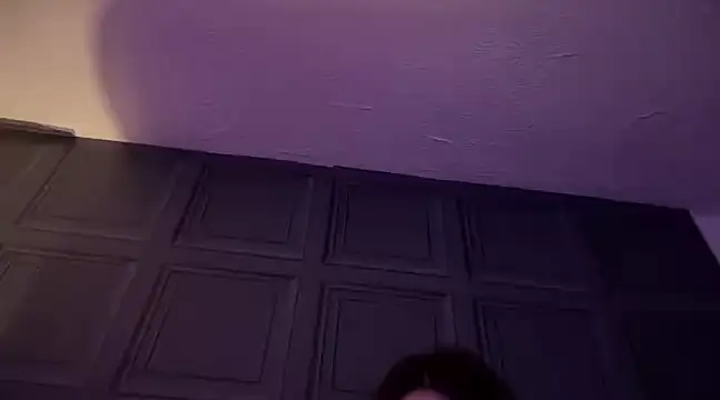 Snapshot of curvybabesx1 chatting on 03-16-25, 10:53 curvybabesx1 online show from 03-16-25, 10:53