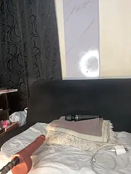 chiquimaturesexy online show from 03-18-26, 08:32