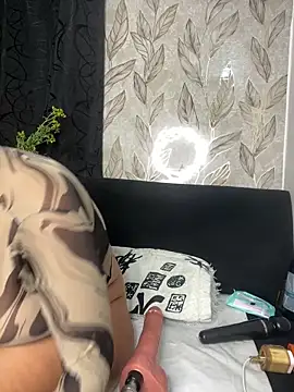 chiquimaturesexy online show from 05-21-26, 11:35